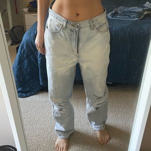 BDG Urban Outfitters Slim Straight Ripped Jeans Size 31 light wash